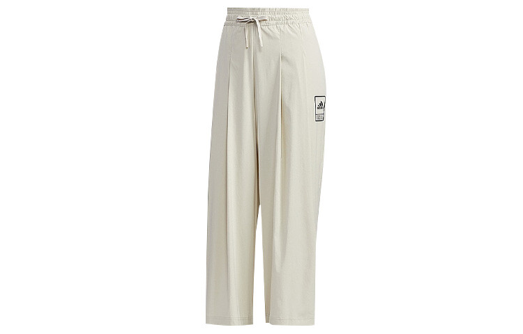 Трикотажные спортивные штаны женские цвета боксит коричневый Adidas
Трикотажные спортивные штаны женские цвета боксит коричневый Adidas