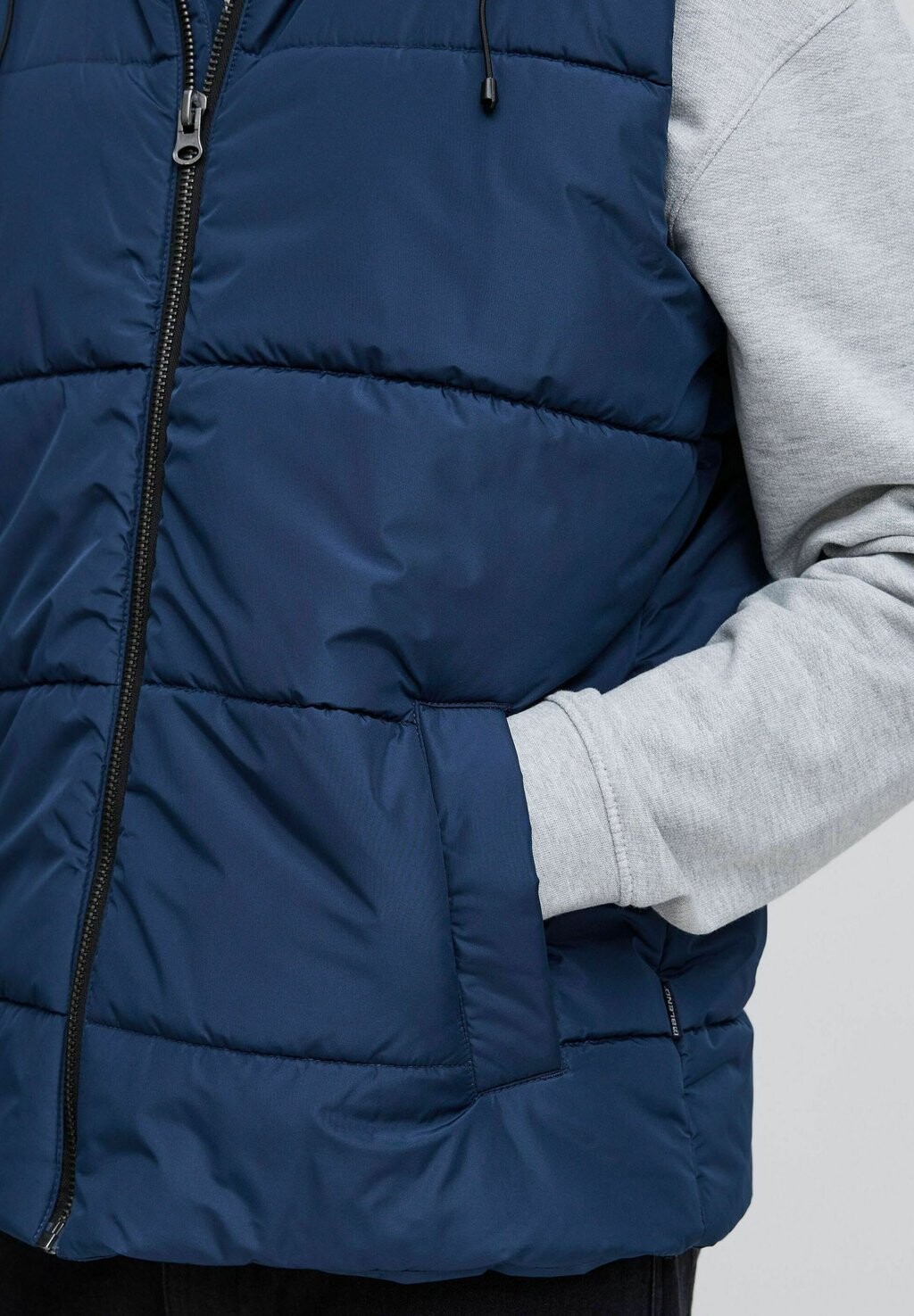 Жилет Blend, синий
Жилет Blend, синий