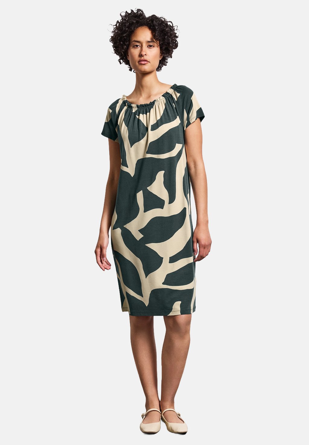 Платье из джерси GEMUSTERTES CARMEN Street One, цвет Grün 
Платье из джерси GEMUSTERTES CARMEN Street One, цвет Grün