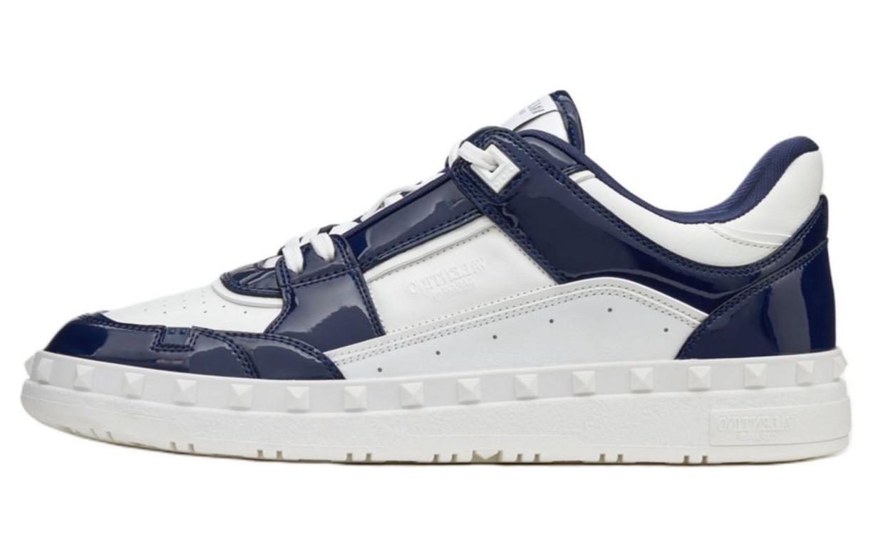 Валентино Garavani Freedots Кроссовки на Шнуровке Бело-Голубые
Валентино Garavani Freedots Кроссовки на Шнуровке Бело-Голубые