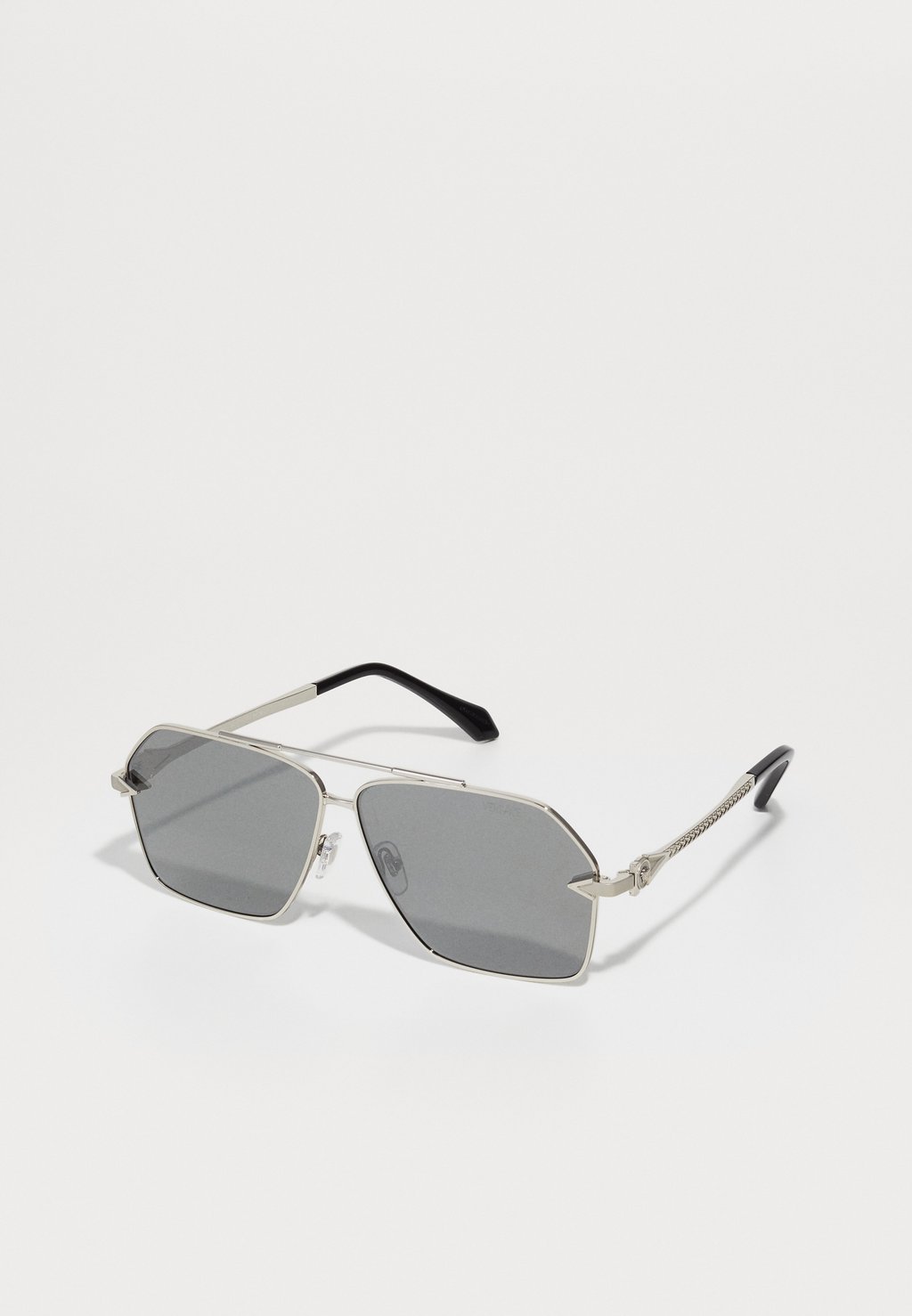 Солнцезащитные очки Versace, серебряный
Солнцезащитные очки Versace, серебряный