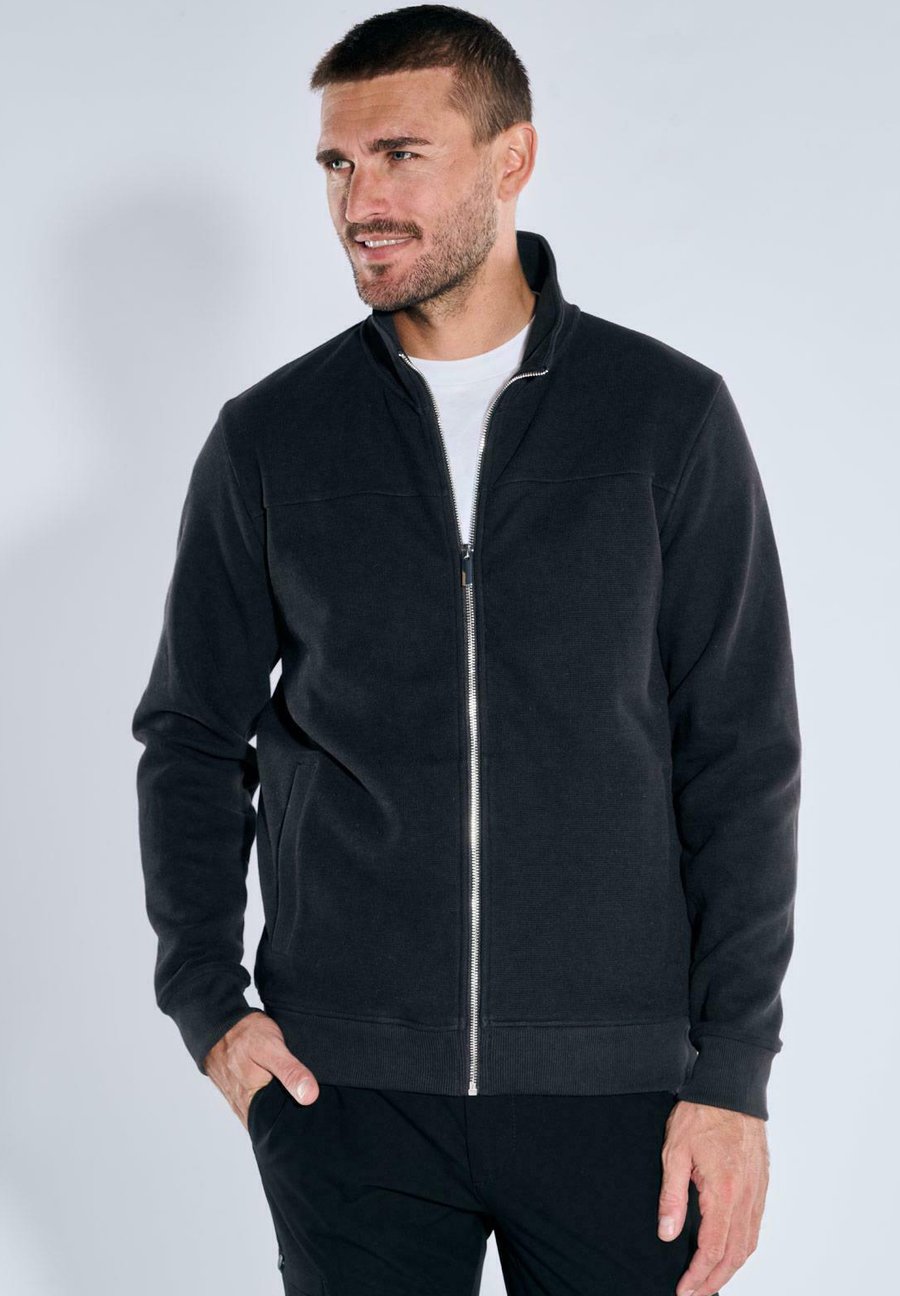 Толстовка Emilio Adani Zip-up sweatshirt, Schwarz/Black, Черный, Толстовка Emilio Adani Zip-up sweatshirt, Schwarz/Black
Толстовка Emilio Adani Zip-up sweatshirt, Schwarz/Black, Черный, Толстовка Emilio Adani Zip-up sweatshirt, Schwarz/Black