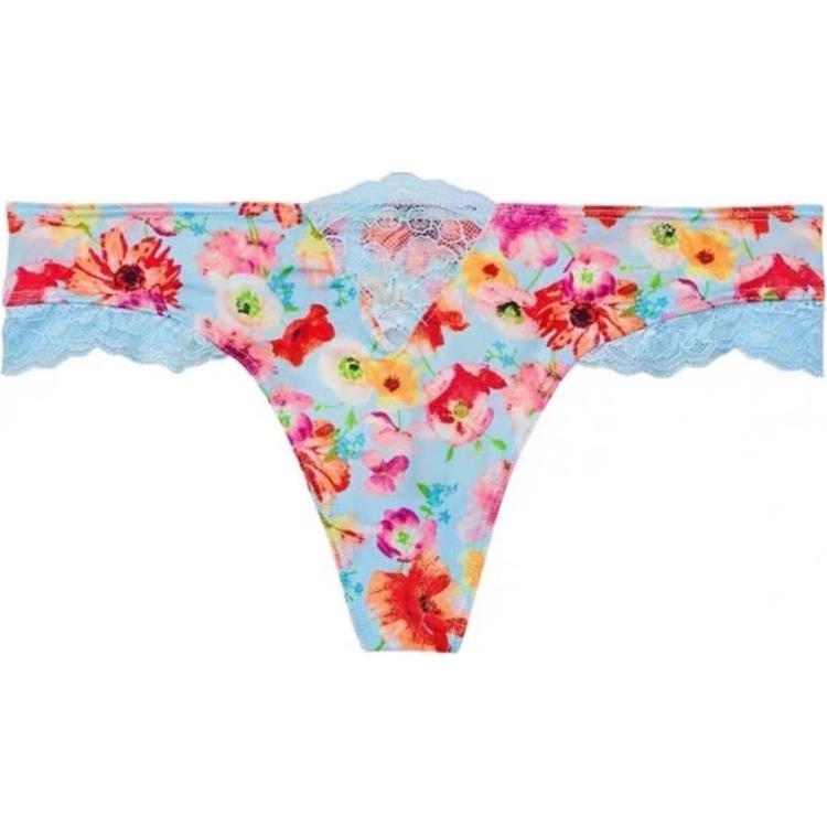 Трусы женские 1 упаковка Мультиколор Victoria's Secret
Трусы женские 1 упаковка Мультиколор Victoria's Secret