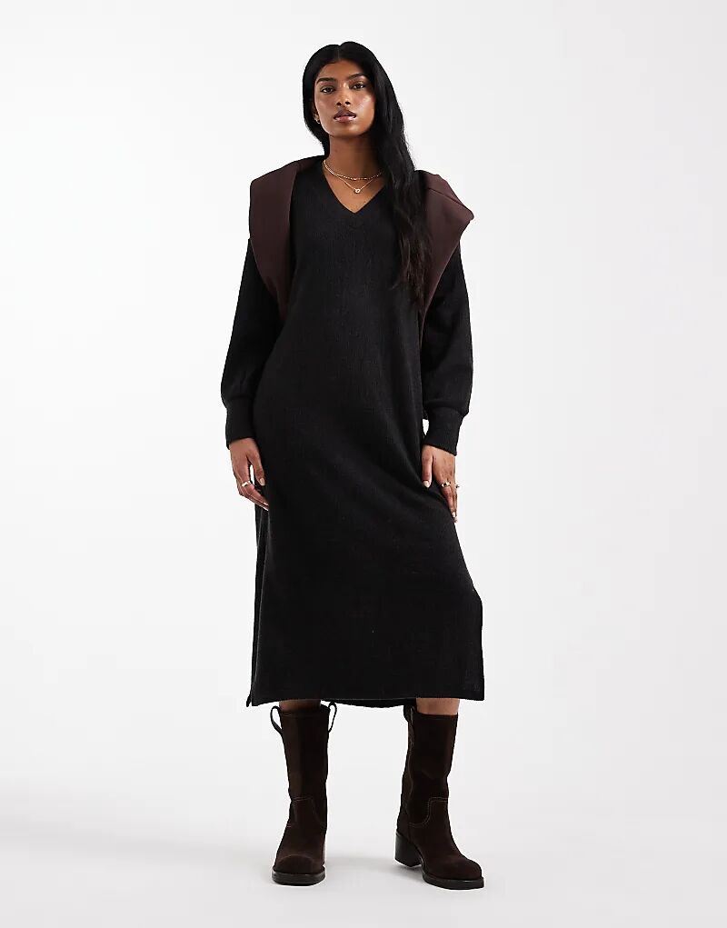 Платье миди Vero Moda из мягкого трикотажа с V-образным вырезом черного цвета
Платье миди Vero Moda из мягкого трикотажа с V-образным вырезом черного цвета