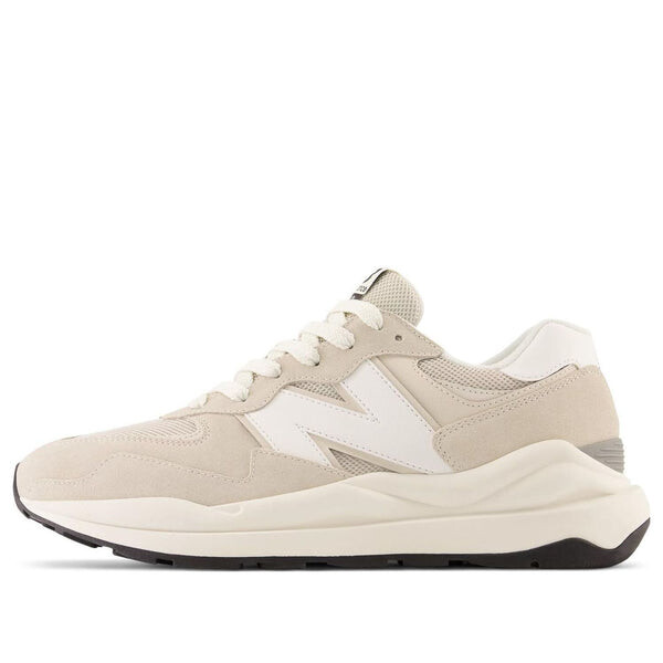Кроссовки 57 40 New Balance, коричневый
Кроссовки 57 40 New Balance, коричневый