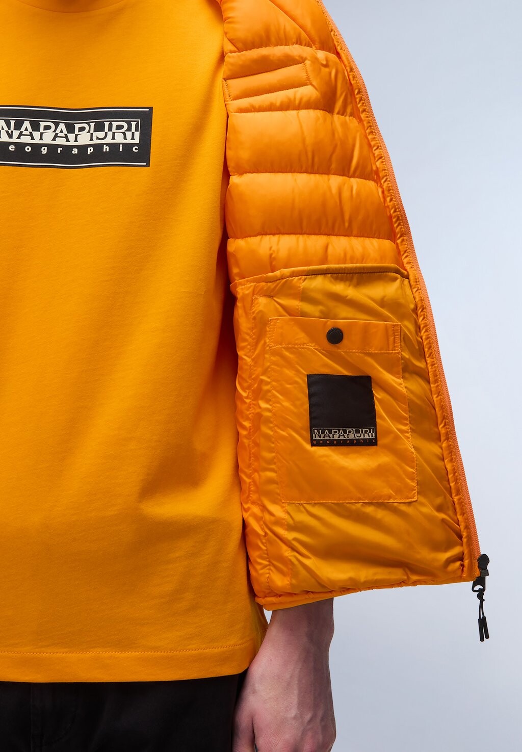 Жилет AERONS Napapijri, оранжевый
Жилет AERONS Napapijri, оранжевый
