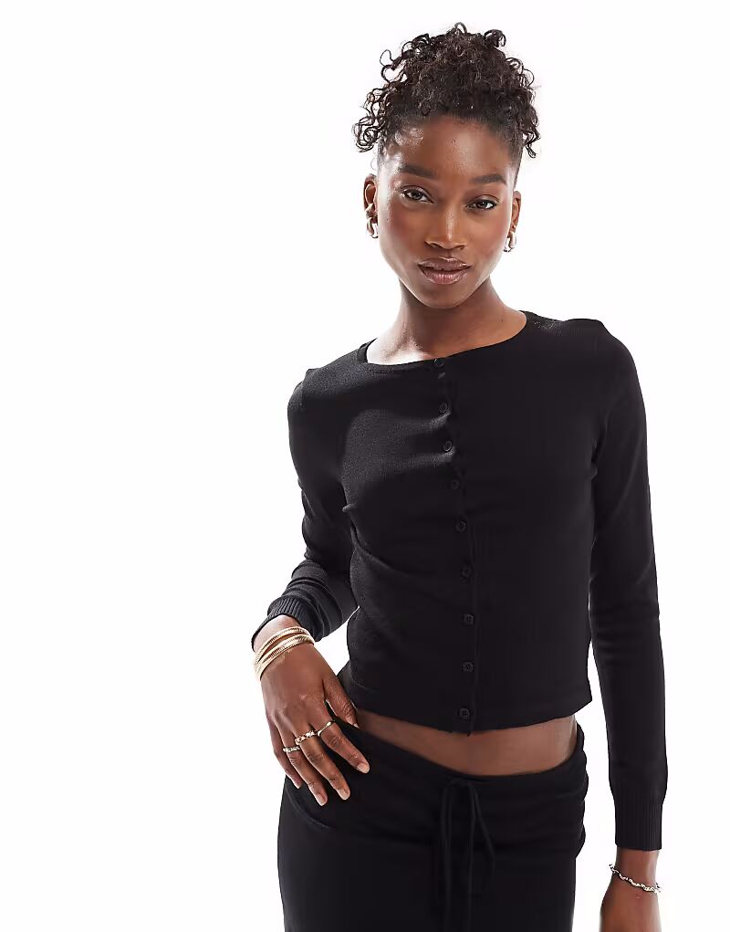 Кардиган Motel Giovanna с резинкой на пуговицах, черный
Кардиган Motel Giovanna с резинкой на пуговицах, черный