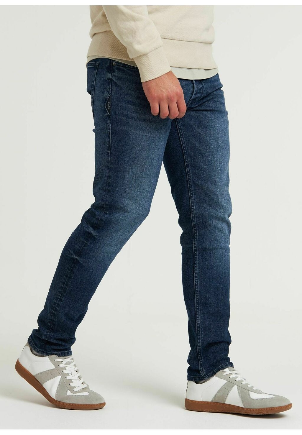 Джинсы прямого кроя CROWN JAKE CHASIN', темно-синий
Джинсы прямого кроя CROWN JAKE CHASIN', темно-синий