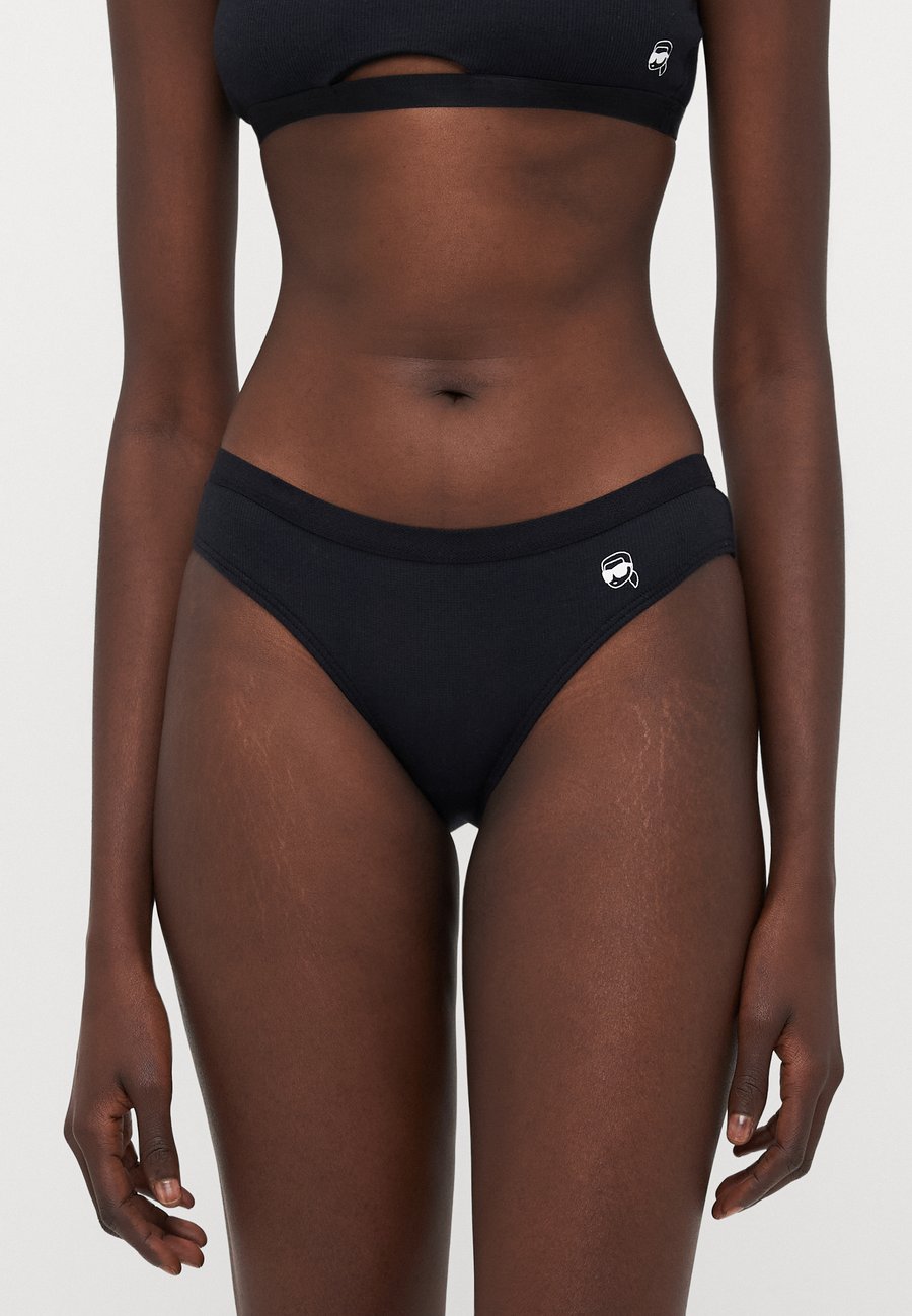 Брифы KARL LAGERFELD IKON RIBBED BRAZILIAN, Black
Брифы KARL LAGERFELD IKON RIBBED BRAZILIAN, Black