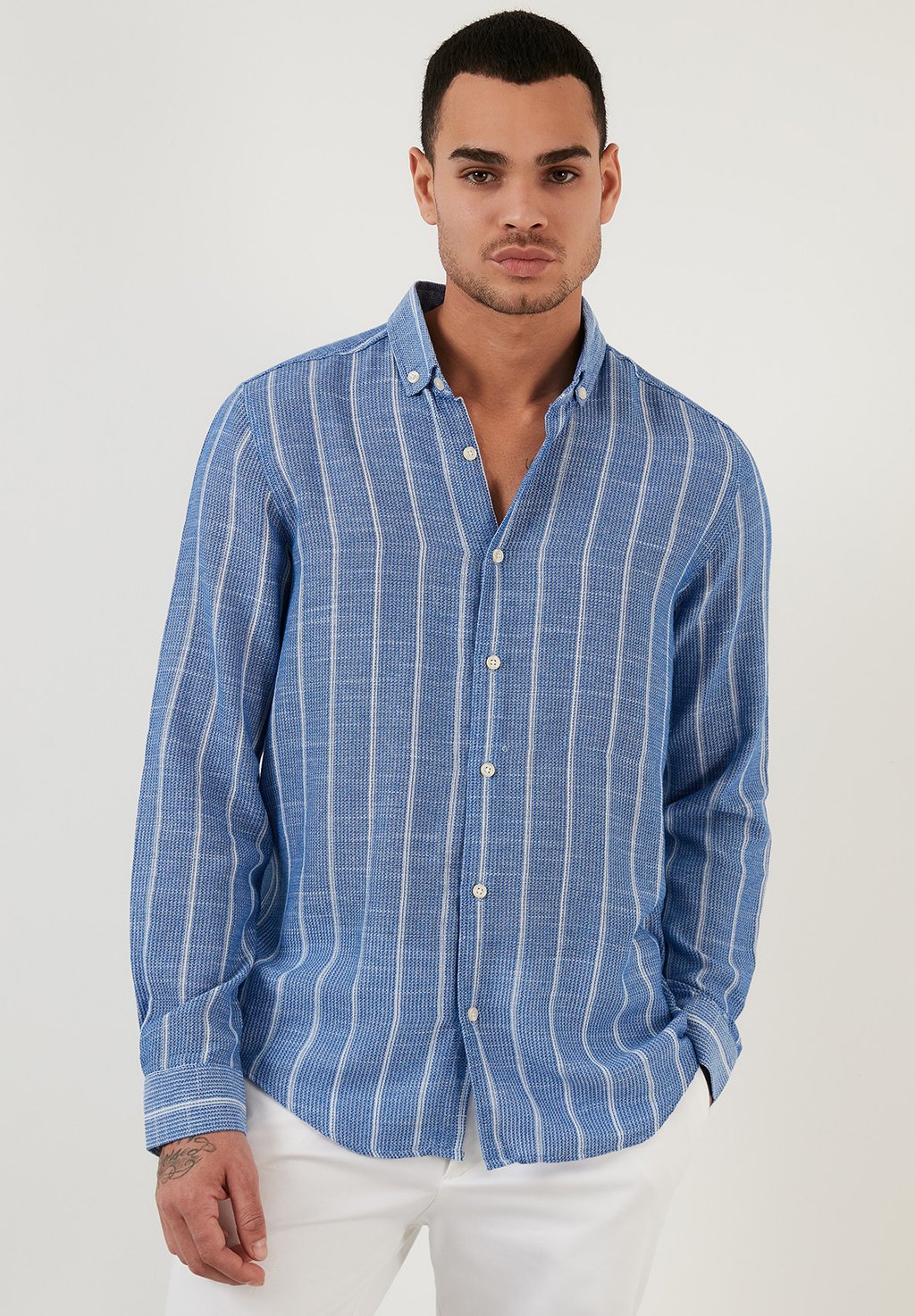 Рубашка Buratti, цвет Royal Blue-White 
Рубашка Buratti, цвет Royal Blue-White