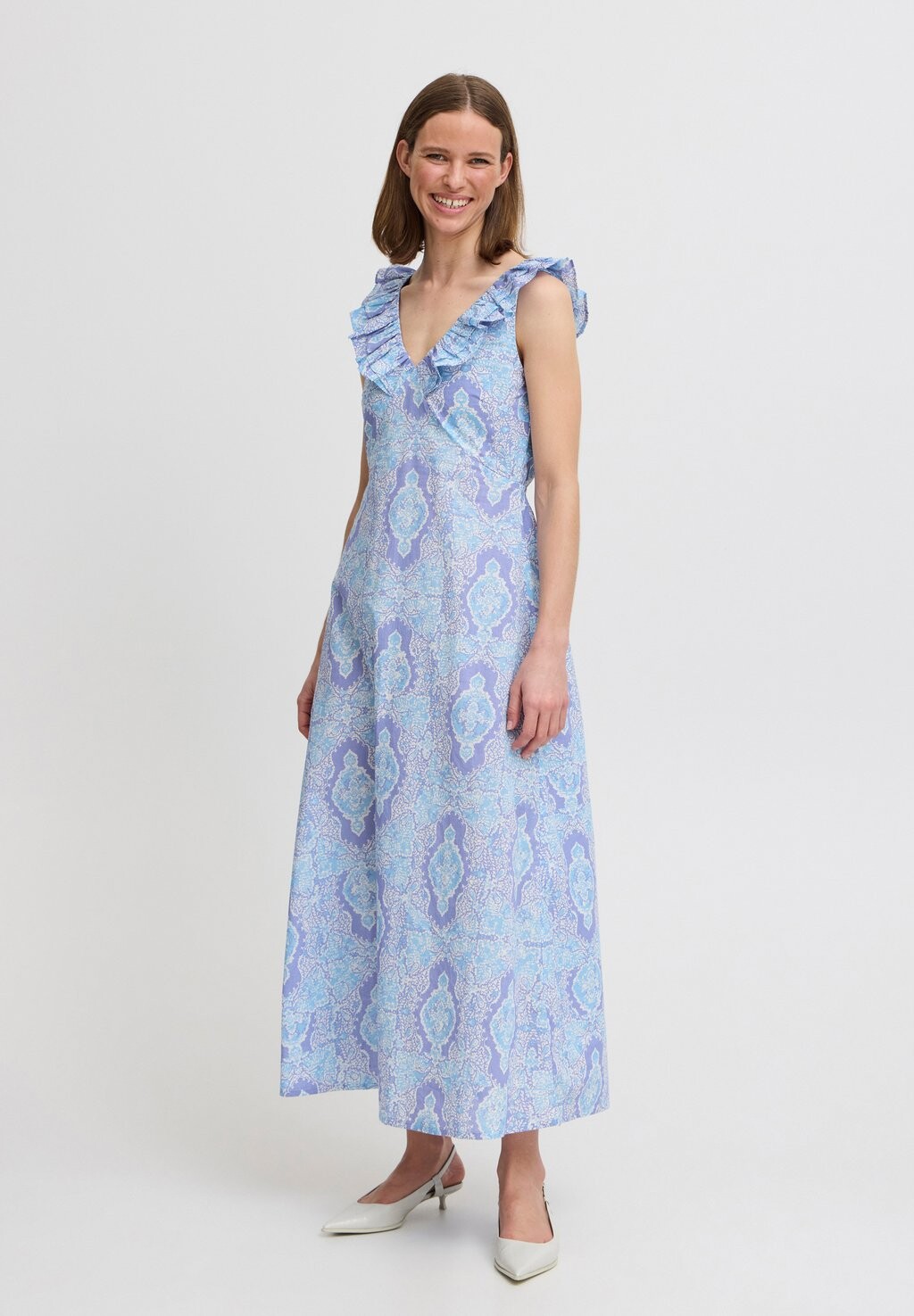 Платье макси XHANYA b.young, синий
Платье макси XHANYA b.young, синий