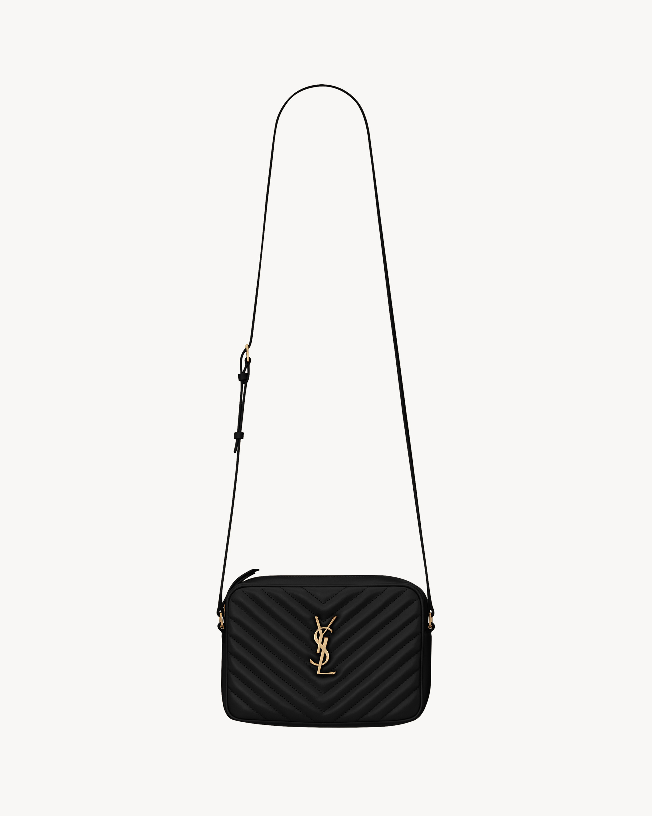 Камерная сумка LOU из стеганой кожи Saint Laurent, черный
Камерная сумка LOU из стеганой кожи Saint Laurent, черный