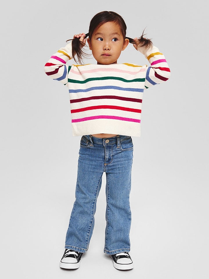 Джинсы - стандартный крой - синего цвета GAP
Джинсы - стандартный крой - синего цвета GAP