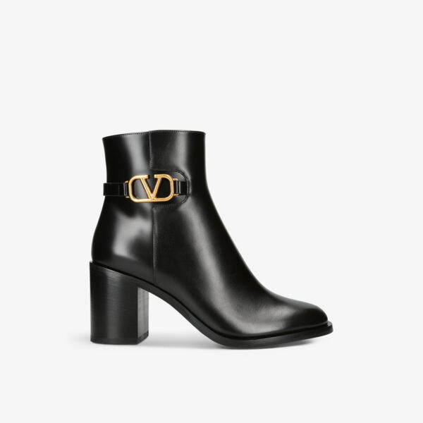 Кожаные ботильоны на каблуке с бляшкой-логотипом VLOGO Valentino Garavani, черный
Кожаные ботильоны на каблуке с бляшкой-логотипом VLOGO Valentino Garavani, черный