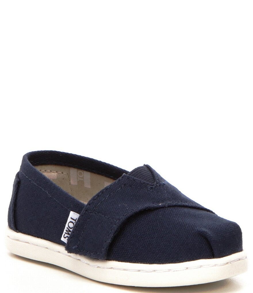 Детские классические слипоны TOMS Tiny Alpargata с альтернативной застежкой (для малышей), синий
Детские классические слипоны TOMS Tiny Alpargata с альтернативной застежкой (для малышей), синий
