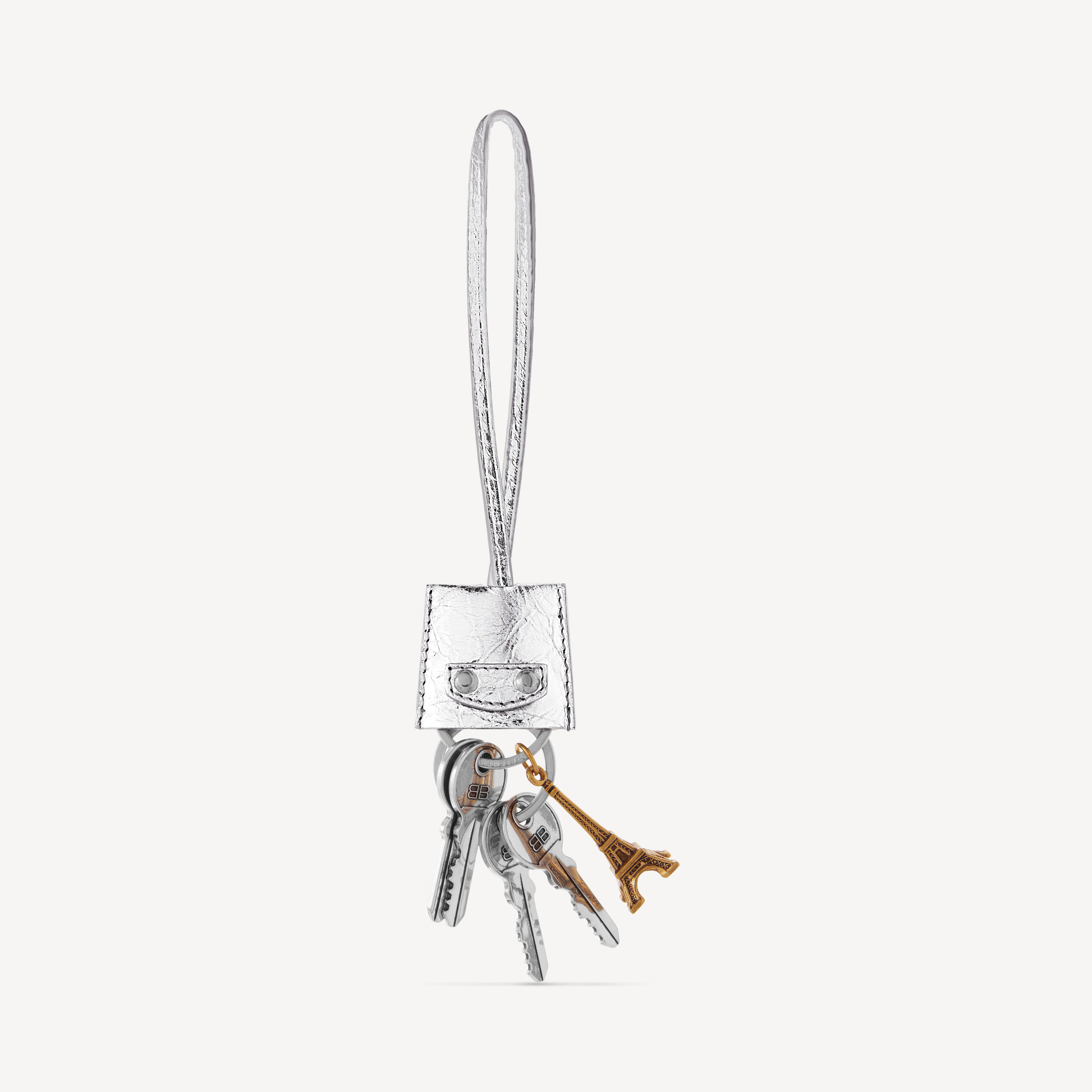 Женская сумка Le City Charm Eiffel Metallized серебристого цвета BALENCIAGA, серебряный
Женская сумка Le City Charm Eiffel Metallized серебристого цвета BALENCIAGA, серебряный