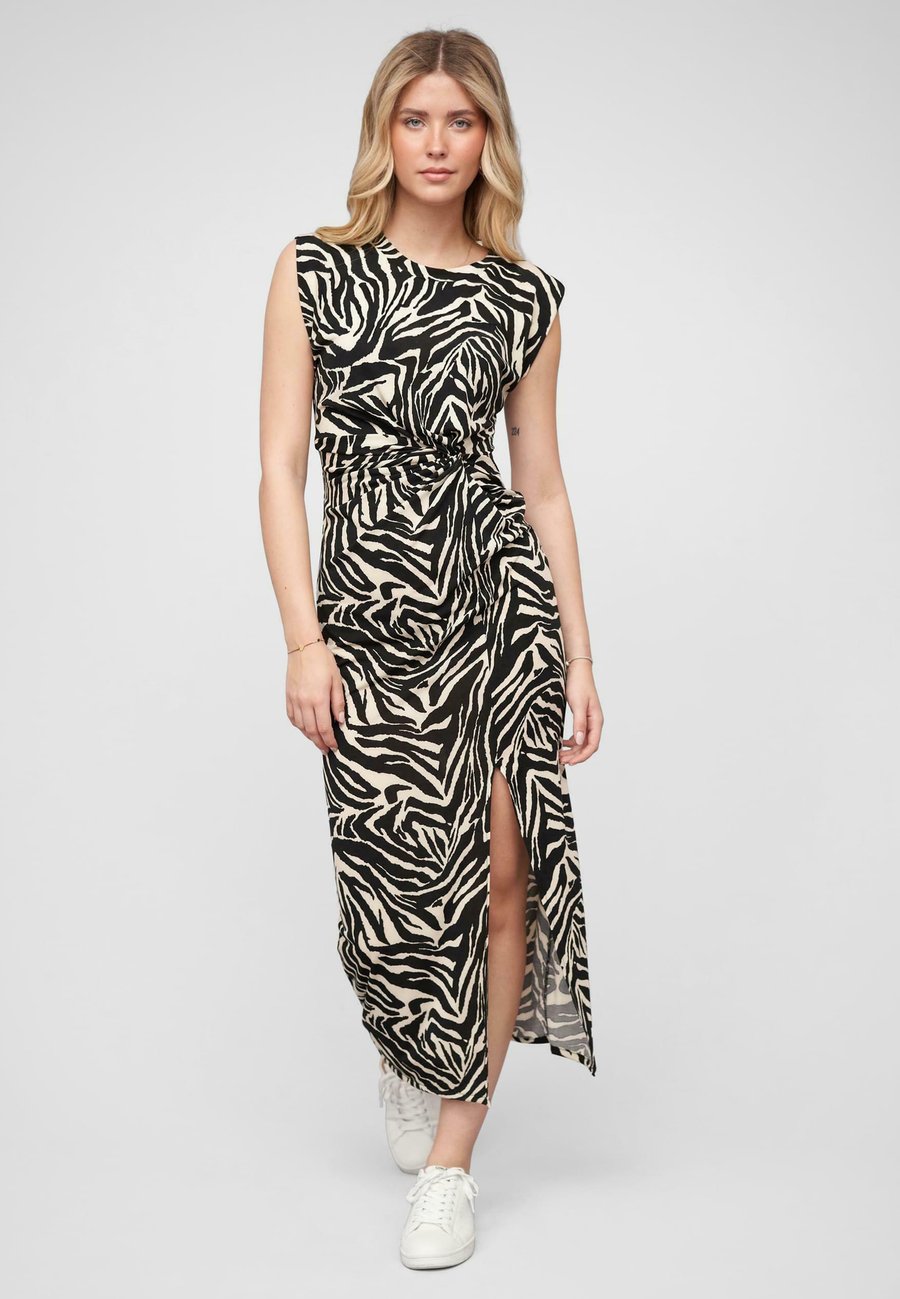 Платье Cloud 5ive Day dress, Black Beige/Black
Платье Cloud 5ive Day dress, Black Beige/Black