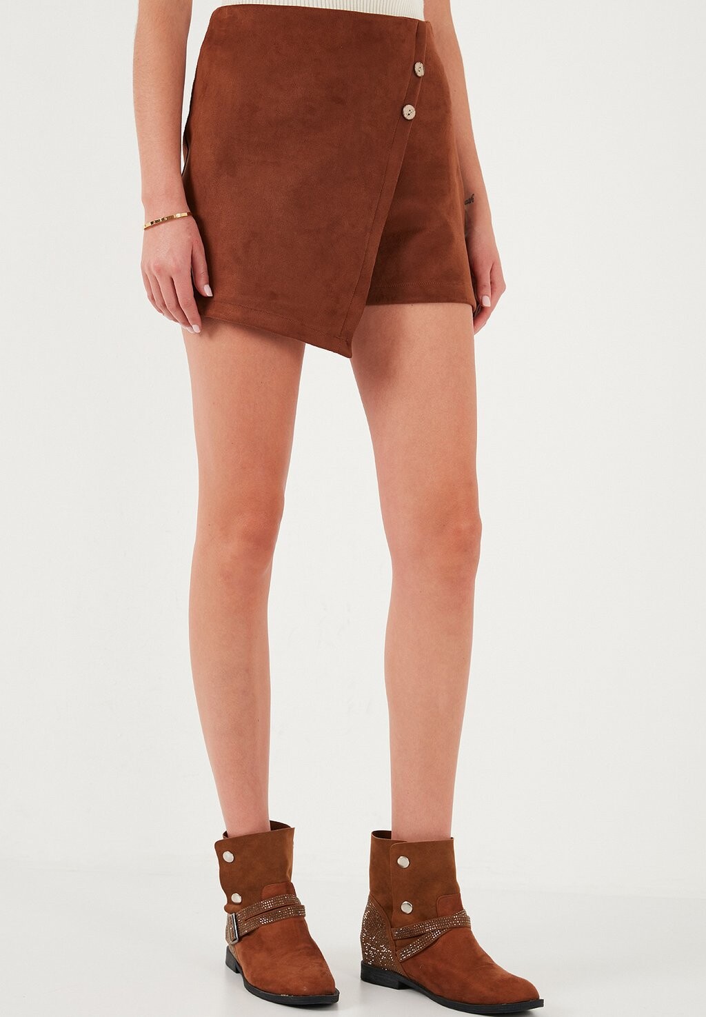 Юбка А-силуэта LELA, коричневый
Юбка А-силуэта LELA, коричневый