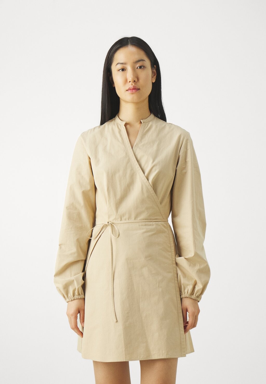 Платье повседневное RAYMI Claudie Pierlot, цвет sable
Платье повседневное RAYMI Claudie Pierlot, цвет sable