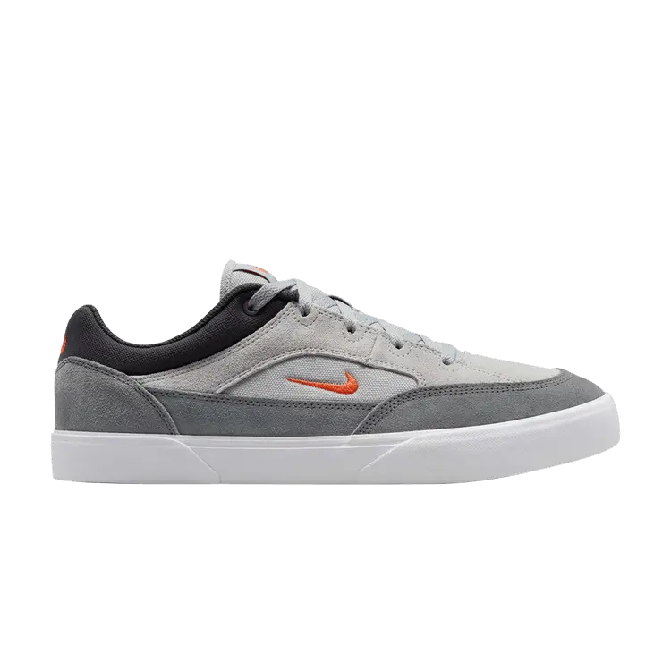 Кроссовки Malor SB 'Smoke Grey Cosmic Clay', серый
Кроссовки Malor SB 'Smoke Grey Cosmic Clay', серый