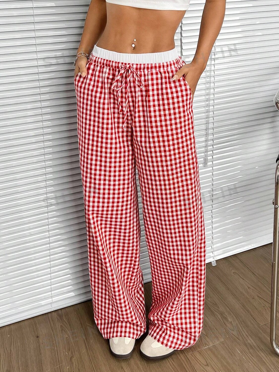 EZwear Повседневные широкие брюки в клетку с двойной завышенной талией Shein, красный
EZwear Повседневные широкие брюки в клетку с двойной завышенной талией Shein, красный
