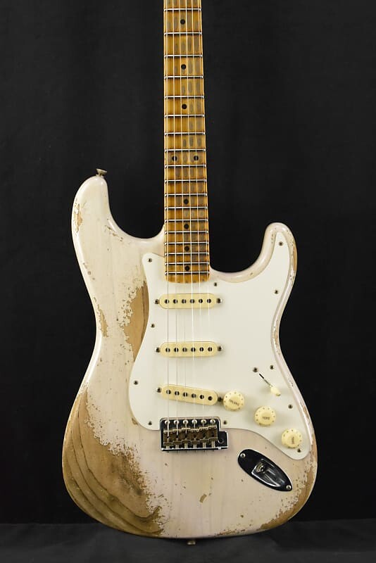 Электрогитара Fender Custom Shop Limited Edition Red Hot Stratocaster Super Heavy Relic - Aged White Blonde
Электрогитара Fender Custom Shop Limited Edition Red Hot Stratocaster Super Heavy Relic - Aged White Blonde