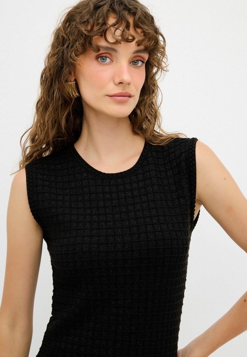 Платье-футляр adL, черный
Платье-футляр adL, черный