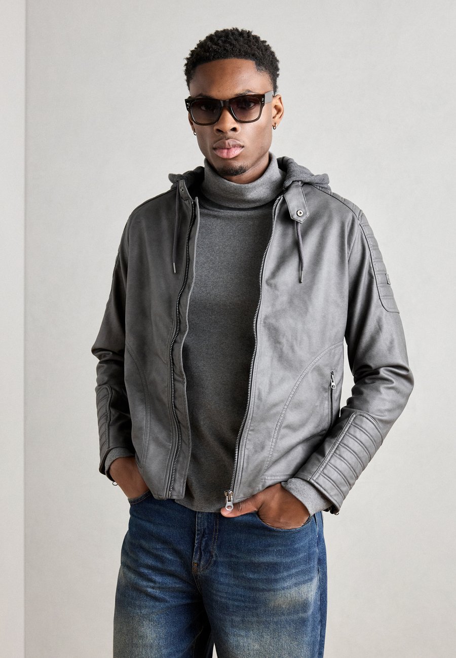 Куртка INDICODE JEANS Faux leather jacket, Dark Grey
Куртка INDICODE JEANS Faux leather jacket, Dark Grey