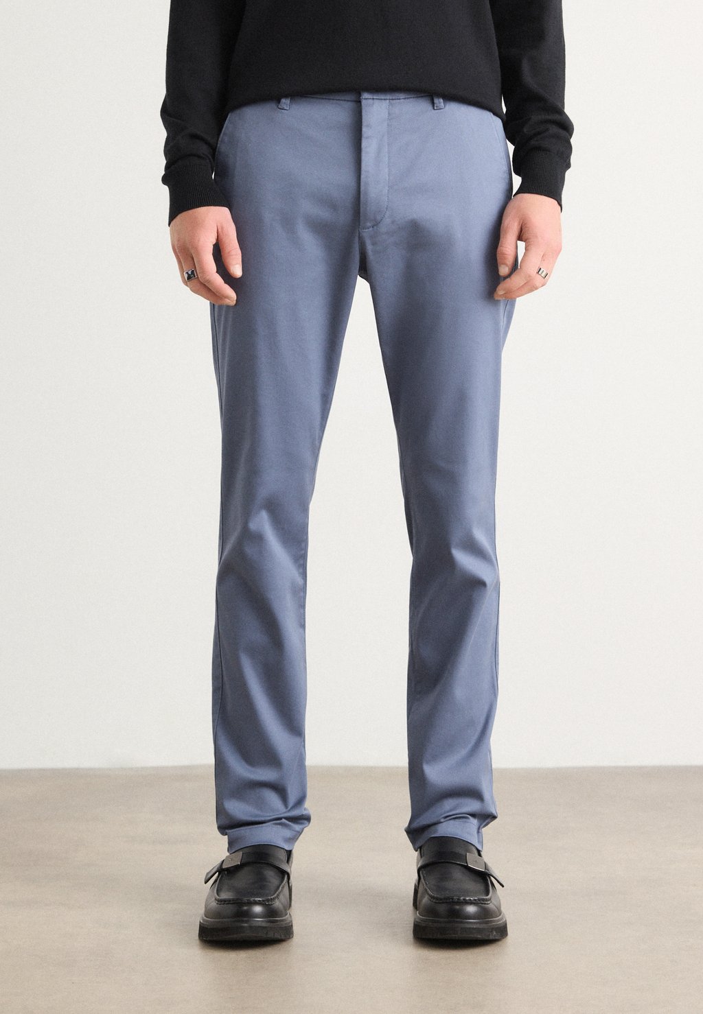 Чиносы Calvin Klein, синий 
Чиносы Calvin Klein, синий