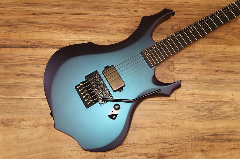 Электрогитара ESP LTD F1001 Violet Andromeda Satin 2022 - Violet Andromeda Satin
Электрогитара ESP LTD F1001 Violet Andromeda Satin 2022 - Violet Andromeda Satin