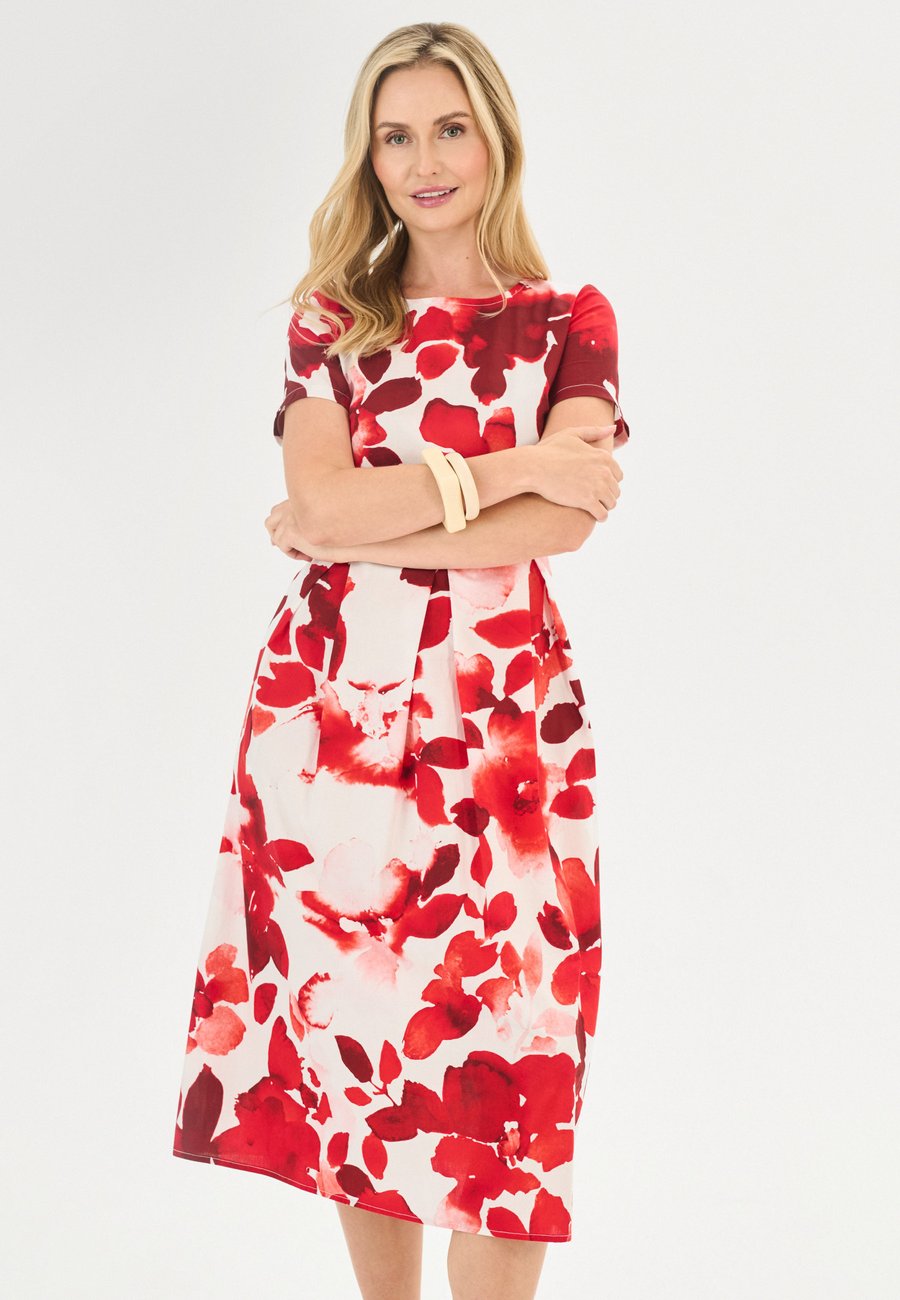 Платье QUIOSQUE Day dress, Red
Платье QUIOSQUE Day dress, Red