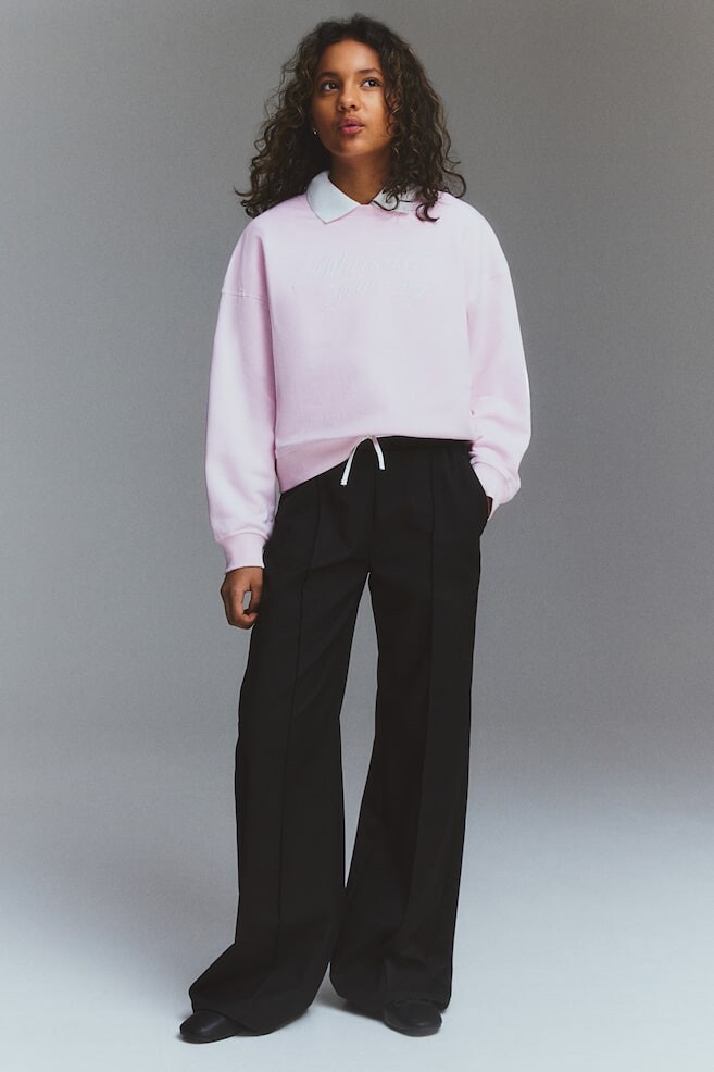 Брюки прямого кроя H&M, черный
Брюки прямого кроя H&M, черный