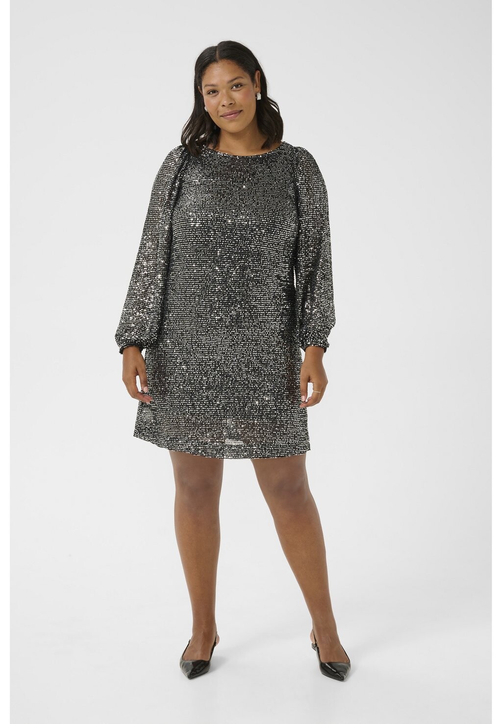 Коктейльное платье / Вечернее платье LAILA Kaffe Curve, серебристый
Коктейльное платье / Вечернее платье LAILA Kaffe Curve, серебристый