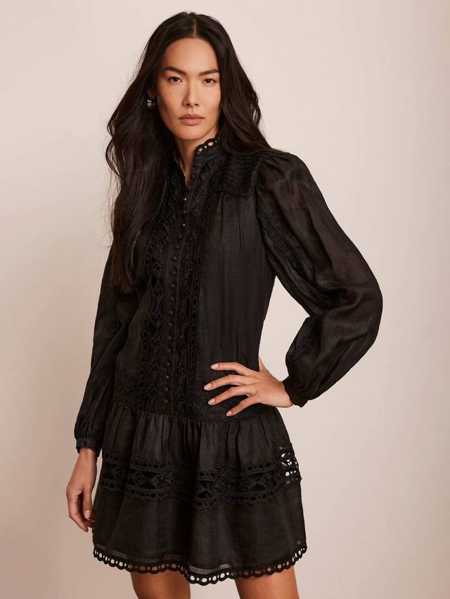 Мини-платье с кружевными деталями Mint Velvet, черный
Мини-платье с кружевными деталями Mint Velvet, черный