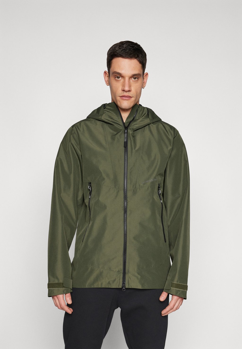 Дождевик BASIL Didriksons, темно-зеленый
Дождевик BASIL Didriksons, темно-зеленый