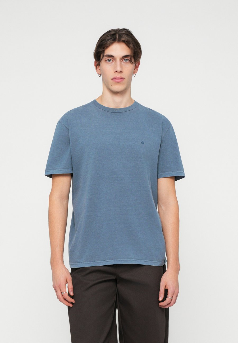 Футболка Volcom SOLID STONE, Blue/Light Blue, Синий, Футболка Volcom SOLID STONE, Blue/Light Blue
Футболка Volcom SOLID STONE, Blue/Light Blue, Синий, Футболка Volcom SOLID STONE, Blue/Light Blue