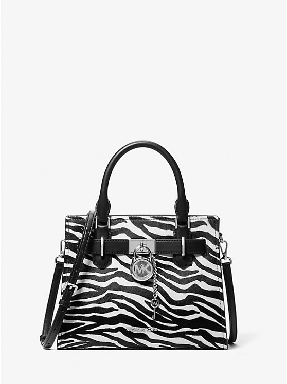 Сумка-Портфель Hamilton из телячьей шерсти с принтом зебры Michael Kors, черный
Сумка-Портфель Hamilton из телячьей шерсти с принтом зебры Michael Kors, черный