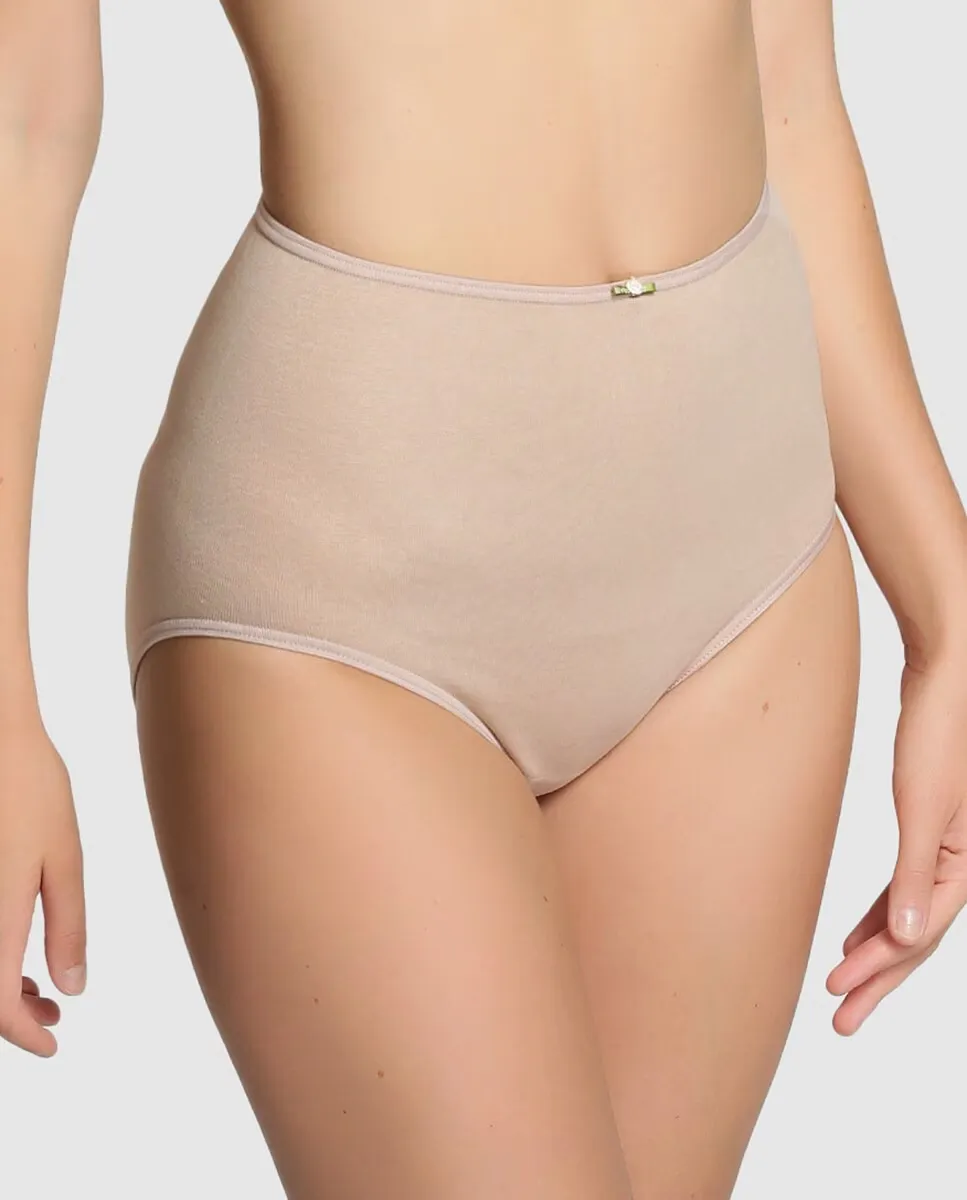 Авет белые трусики Avet, цвет Arena
Авет белые трусики Avet, цвет Arena