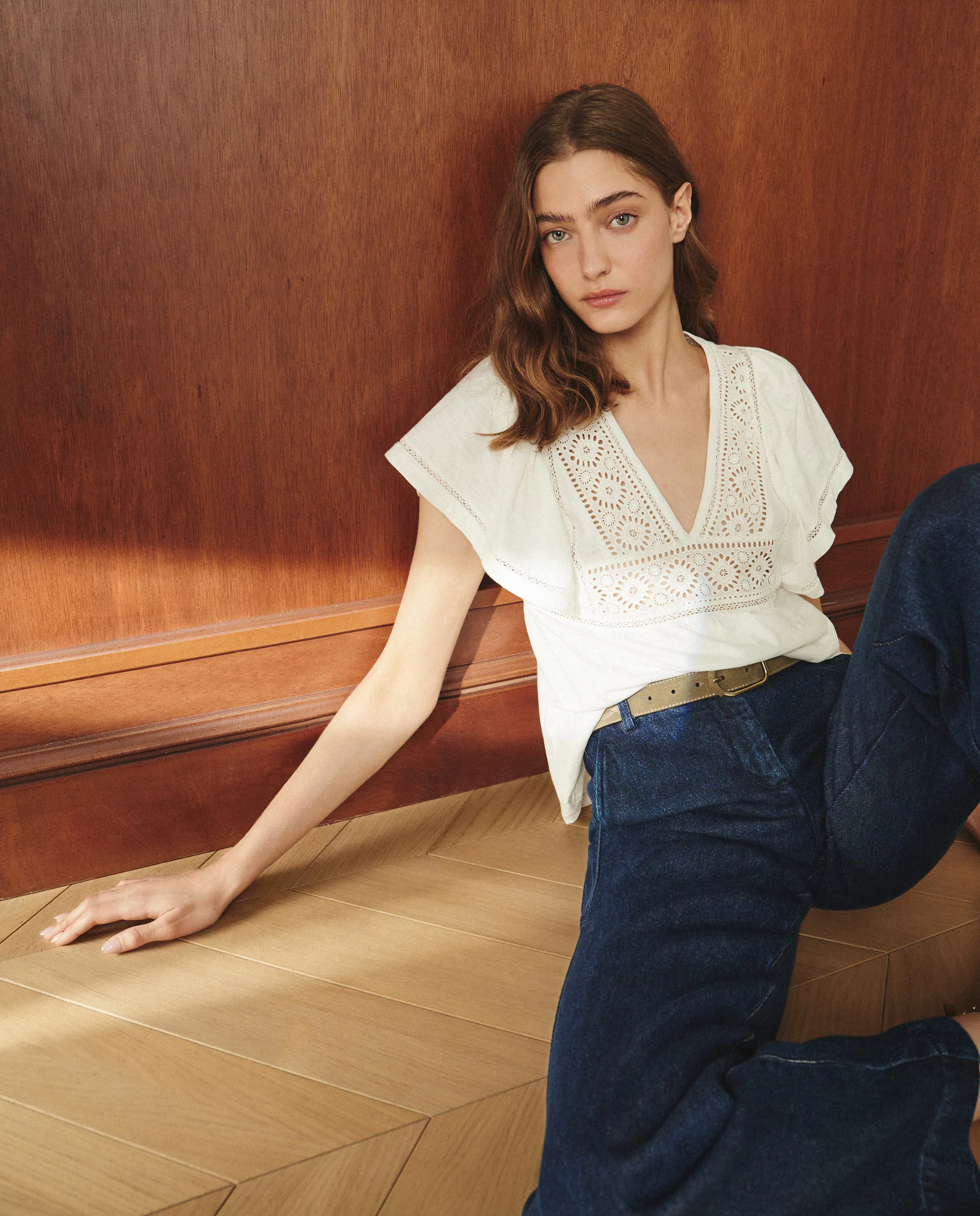 Женская однотонная футболка с коротким рукавом Lloyd's, белый
Женская однотонная футболка с коротким рукавом Lloyd's, белый