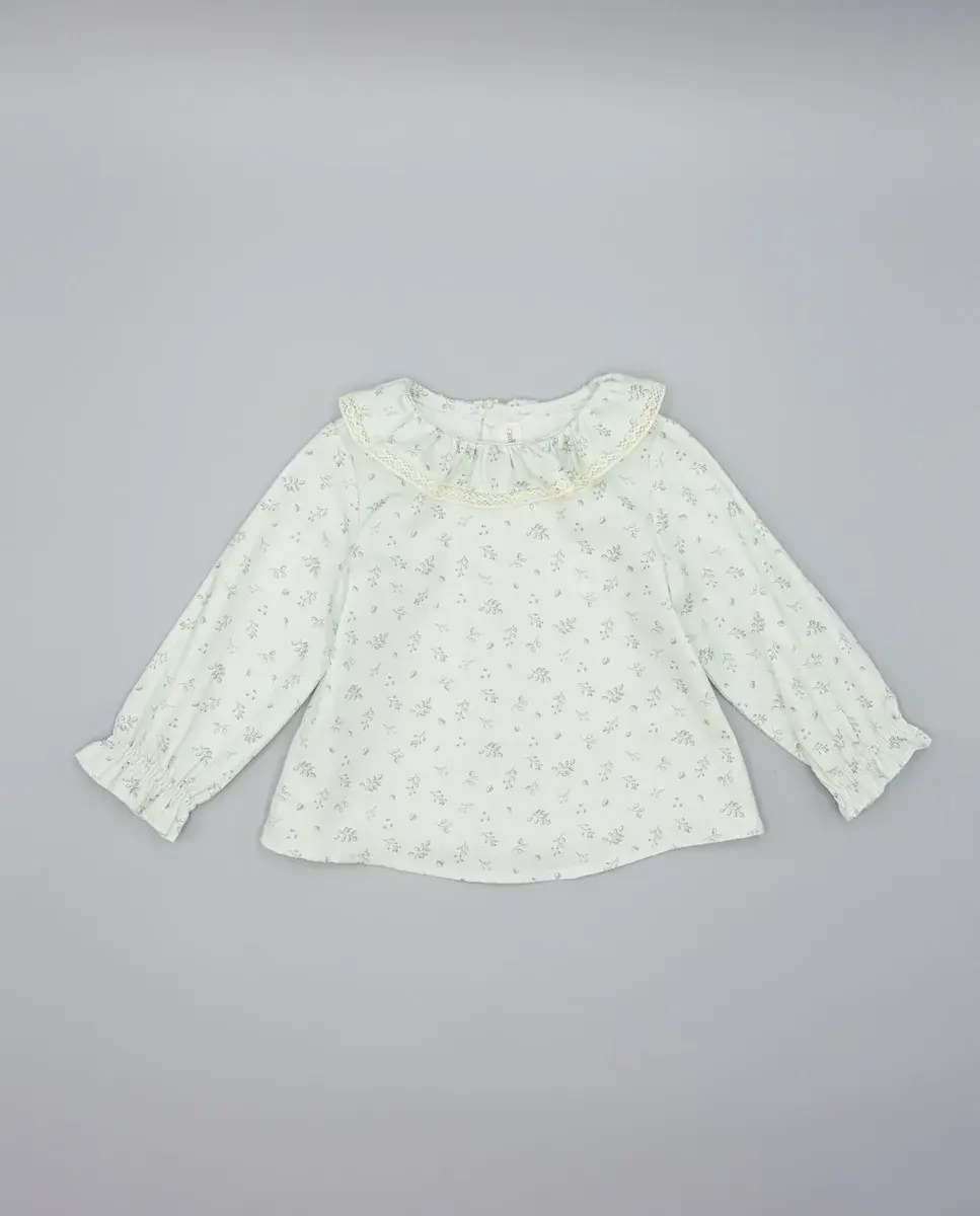 Детская рубашка с оборчатым воротником и кружевом Fina Ejerique, зеленый
Детская рубашка с оборчатым воротником и кружевом Fina Ejerique, зеленый