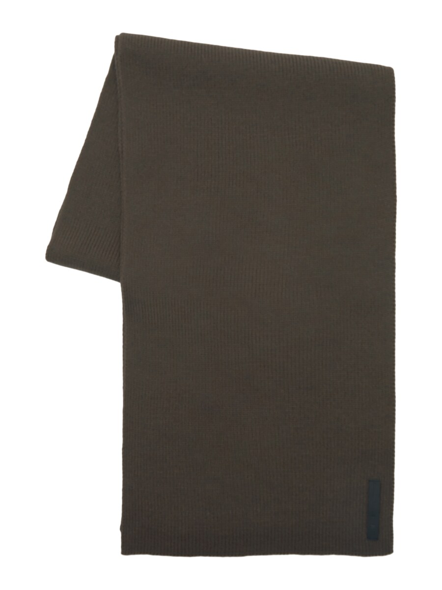 Шарф Pull&Bear, темно-коричневый
Шарф Pull&Bear, темно-коричневый