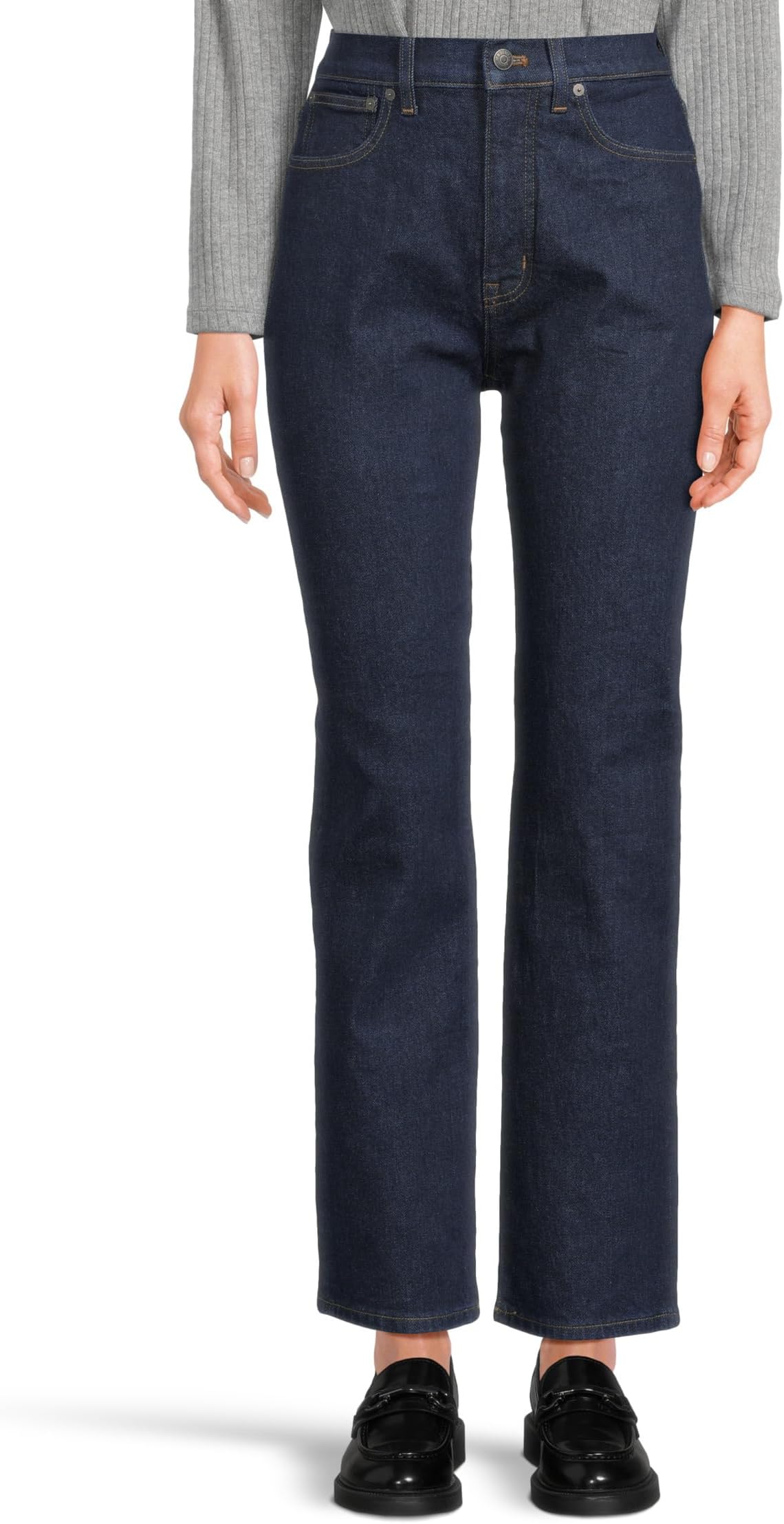 Джинсы Madewell 90's Straight with Puddle Inseam in Norman Wash, Norman Wash
Джинсы Madewell 90's Straight with Puddle Inseam in Norman Wash, Norman Wash