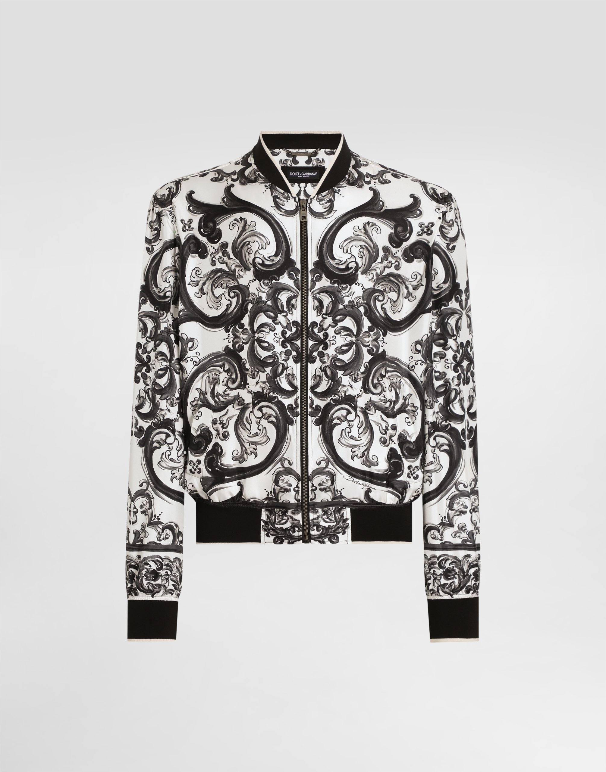 Твиловый жакет с принтом майолика Dolce & Gabbana, мультиколор
Твиловый жакет с принтом майолика Dolce & Gabbana, мультиколор