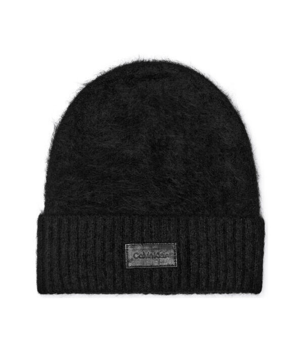 Шапка Calvin Klein с логотипом, черный
Шапка Calvin Klein с логотипом, черный
