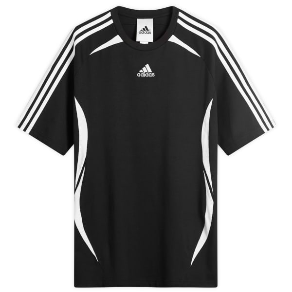 Футболка Teamgeist Adidas, черный
Футболка Teamgeist Adidas, черный