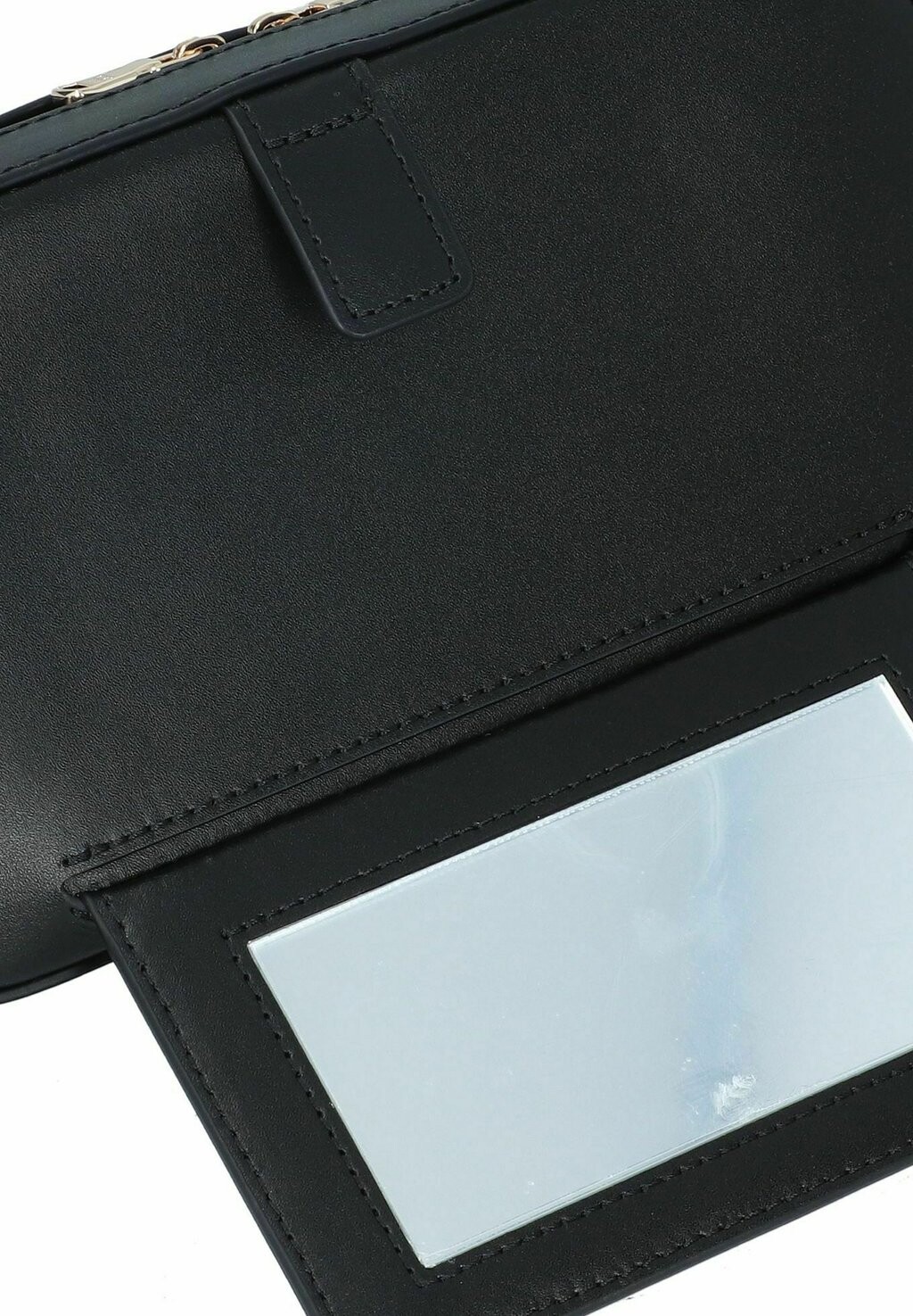 Сумка через плечо GRAPHIC Patrizia Pepe, черный
Сумка через плечо GRAPHIC Patrizia Pepe, черный