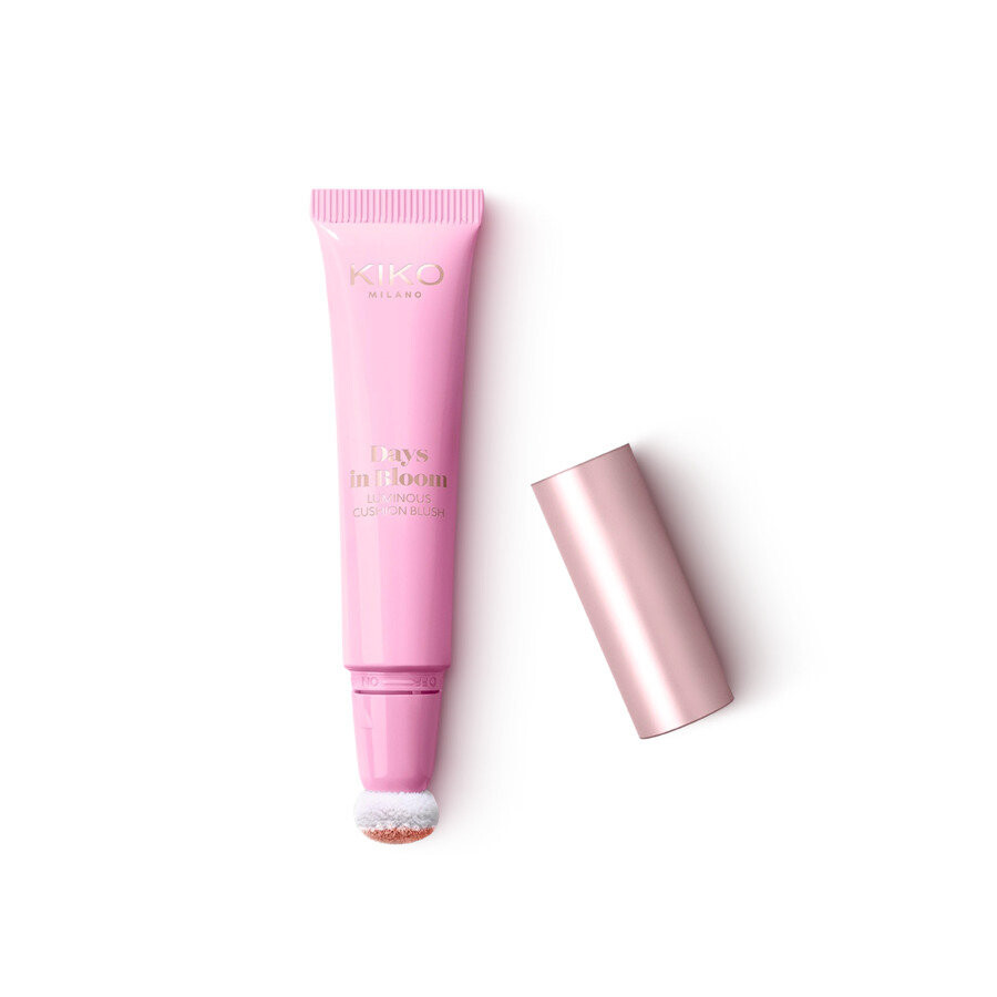 KIKO Milano, Days In Bloom Luminous Cushion Blush, Осветляющие жидкие румяна с аппликатором-спонжем, оттенок 02 Peach Flowers 14 мл
KIKO Milano, Days In Bloom Luminous Cushion Blush, Осветляющие жидкие румяна с аппликатором-спонжем, оттенок 02 Peach Flowers 14 мл