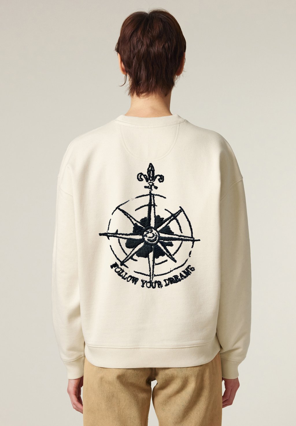 Толстовка FOLLOW YOUR DREAMS BACK PRINT UNISEX HEAVYWEIGHT Mira Paris, кремовый
Толстовка FOLLOW YOUR DREAMS BACK PRINT UNISEX HEAVYWEIGHT Mira Paris, кремовый