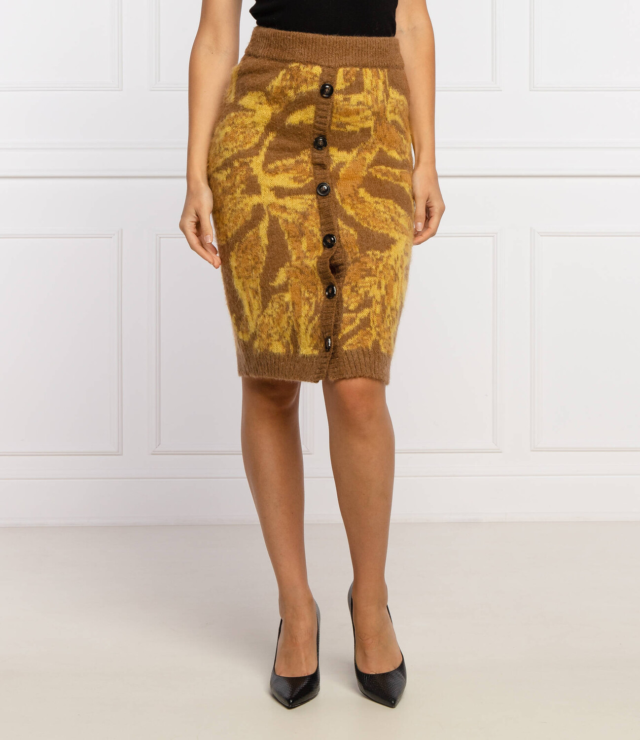 Юбка Pinko nebbiolo, цвет senape
Юбка Pinko nebbiolo, цвет senape