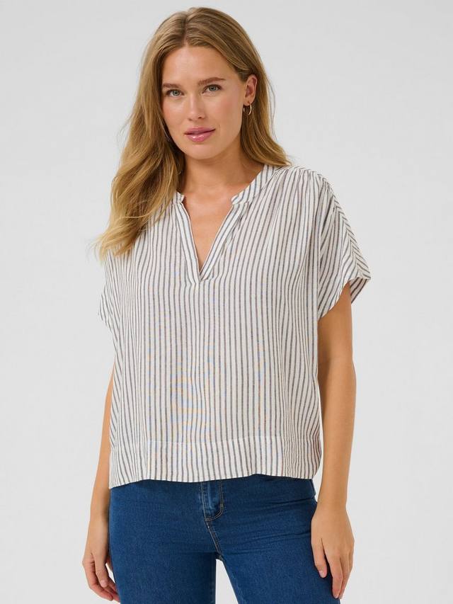 Блуза Milia в полоску KAFFE, Multi
Блуза Milia в полоску KAFFE, Multi